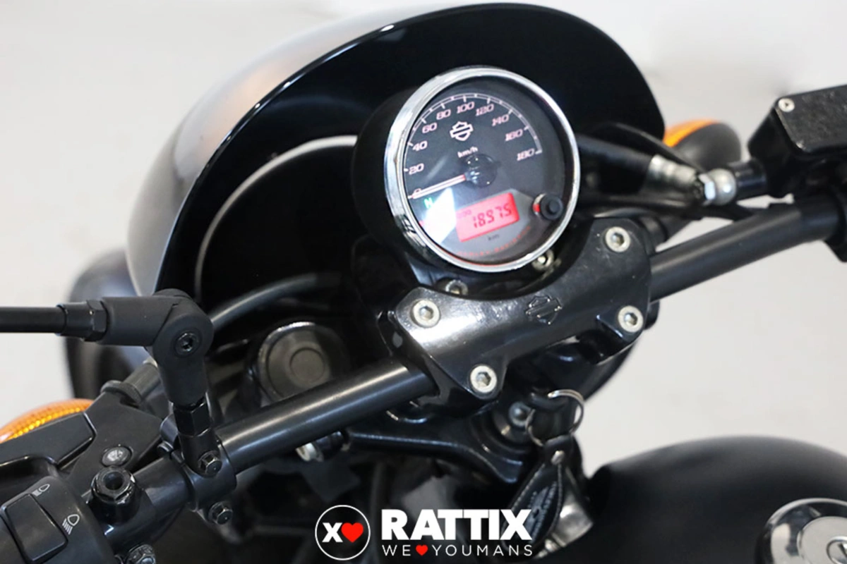 HARLEY DAVIDSON Street 750 750